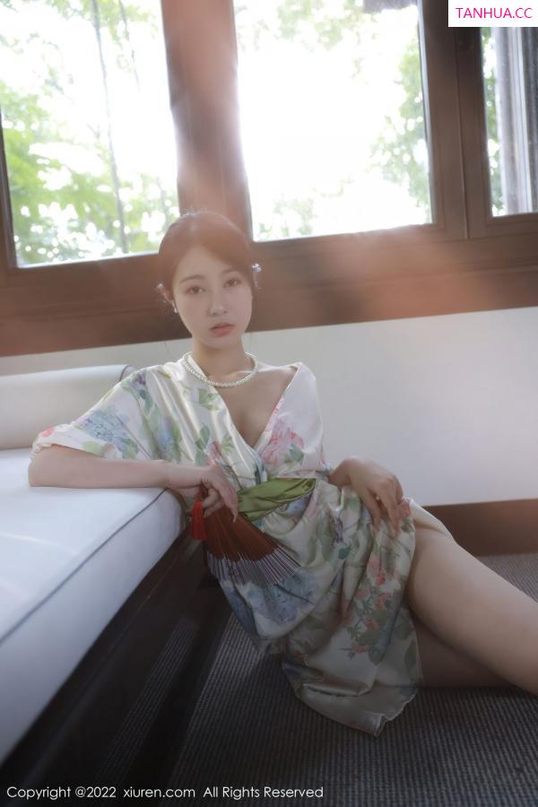 谢晚晚  [XiuRen]高清写真图 2022.08.30 No.5514 谢晚晚第32张图片